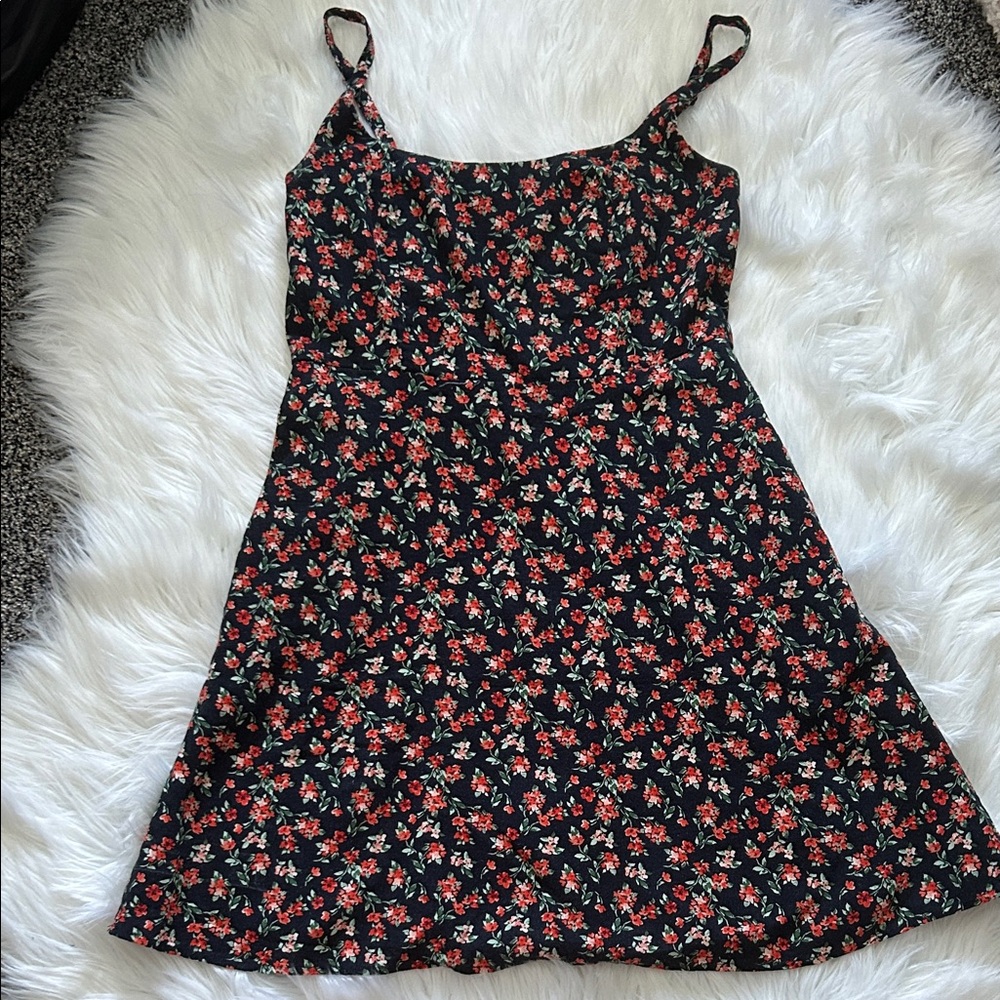 Old Navy Black and Red Floral Mini Dress